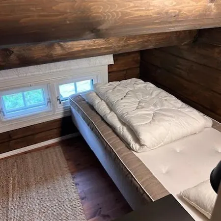 Sjarmerende Tommerhytte Pa Bjorli *